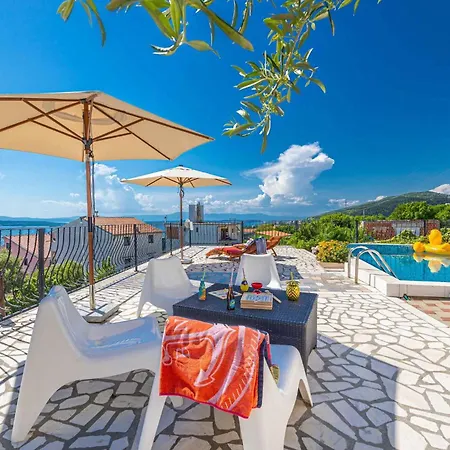 Appartamento In 42458