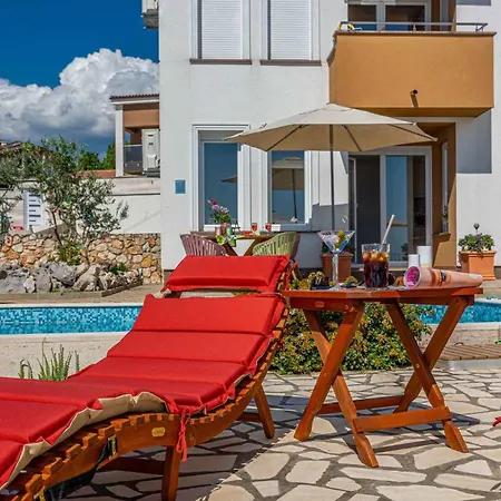 Appartamento In 42458 *