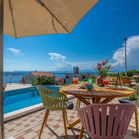 In 42458 아파트 *