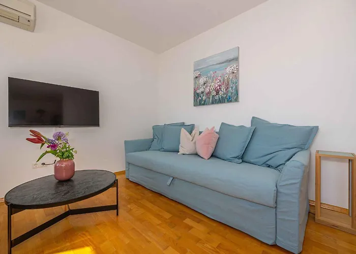 In 42458 Apartment Crikvenica