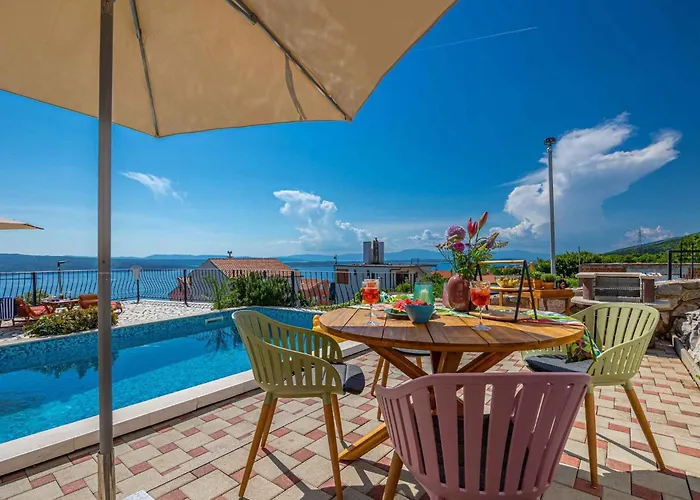 In 42458 Apartment *